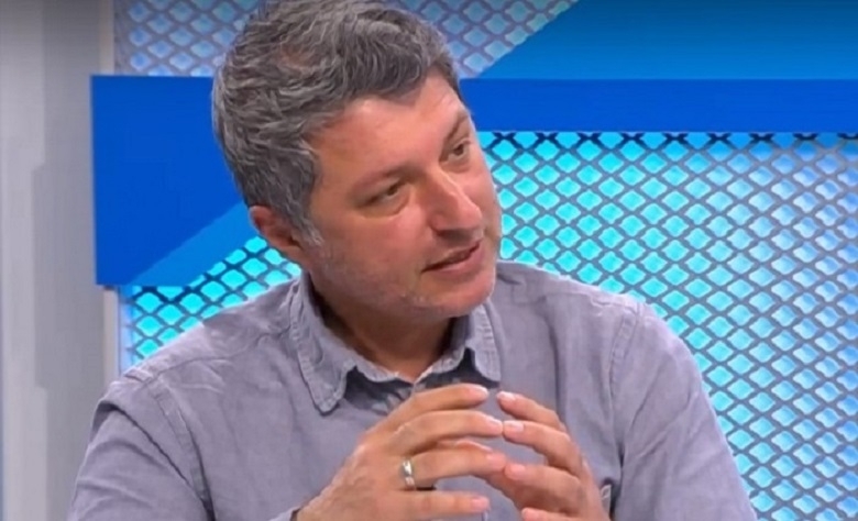 Заради падналите огромни количества валежи през изминалите дни почвата в