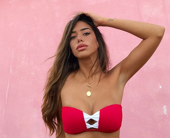 Полузащитникът на Барселона Денис Суарес има нова любов Тя е