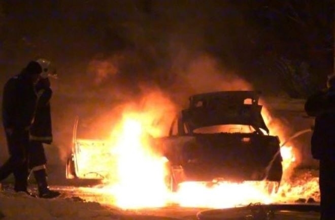 Запалиха автомобила на жена в Монтана съобщиха от полицията Към 3 30