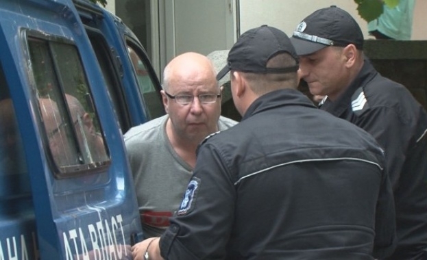 Ново дело започва срещу шведа Ралф Сундберг който изрита камериерка