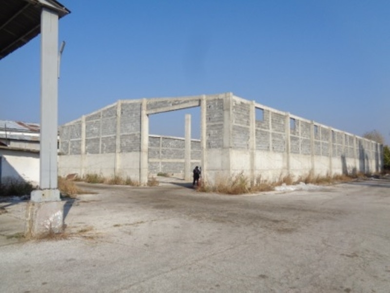 Частен съдебен изпълнител е обявил за публична продан производствен имот