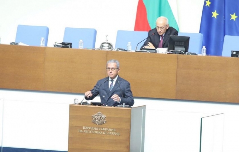 Призовавам всички евроатлантически сили да се включат в съставянето на