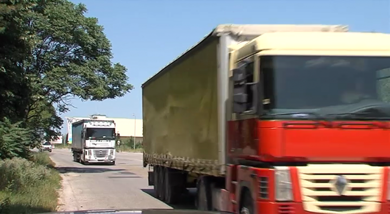 След отклоняването на трафика на тежкотоварните камиони през Искърското дефиле