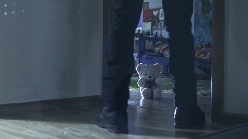 Обвиниха в блудствени действия 33 годишен мъж с малолетната си дъщеря