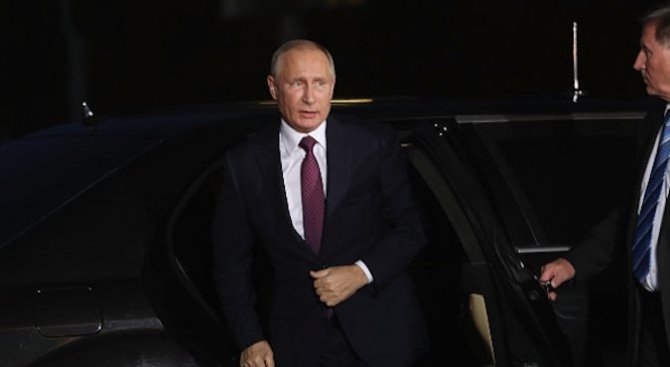 Руският президент Владимир Путин пристига на двудневна визита в Турция.