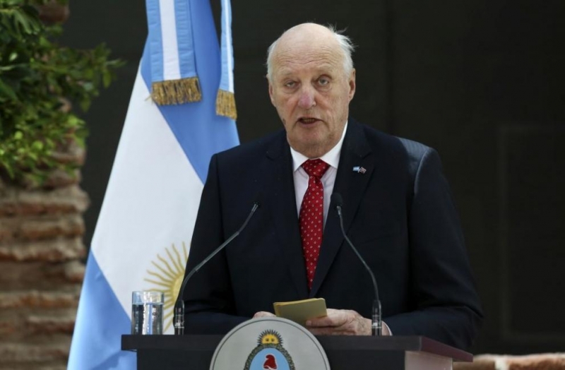 Норвежкият крал Харалд V бе приет вчера вечерта в болница