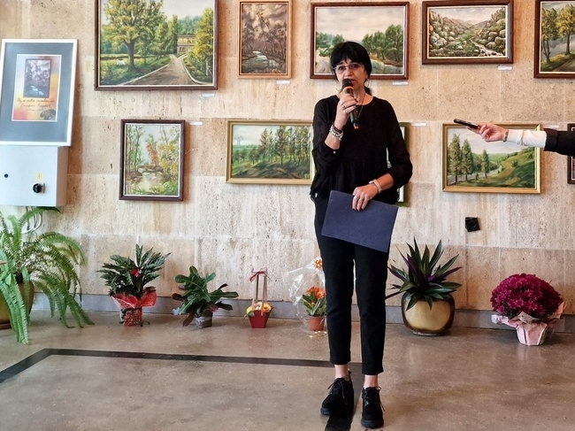 С две изложби и пълна зала бе отбелязан Денят на