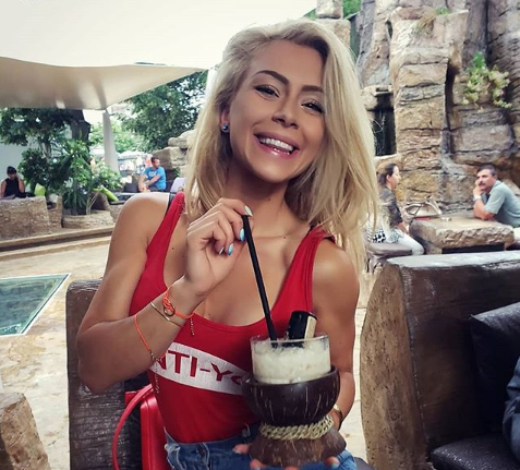 Мегз постоянно мами и лъже хората Дължи пари за няколко