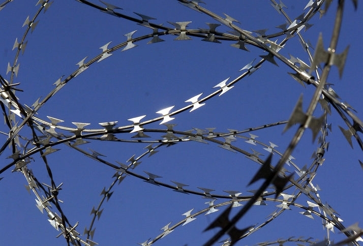 Изграждането на ограда по сухопътната граница с Румъния започна съобщи