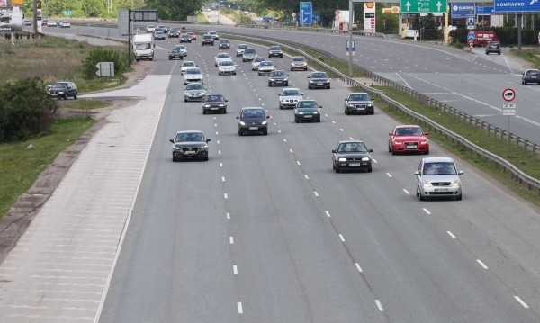 І МЕТЕОРОЛОГИЧНА ОБСТАНОВКА Температурите са в интервала от 8 deg до