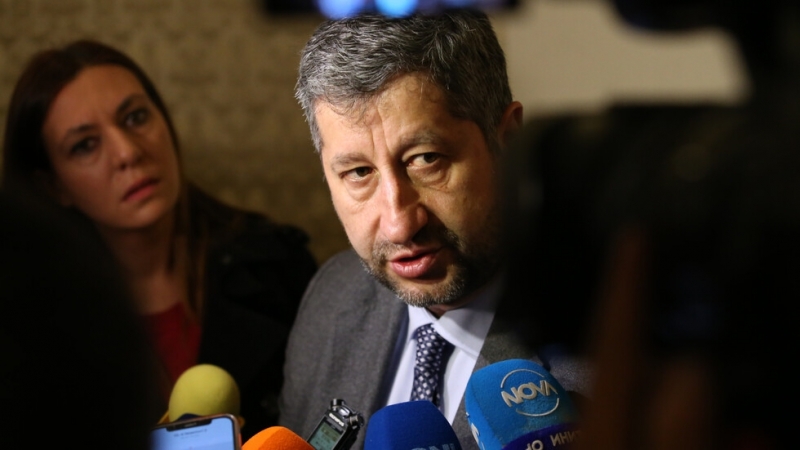 Демократична България ще се възползва от възможността да предложи точка