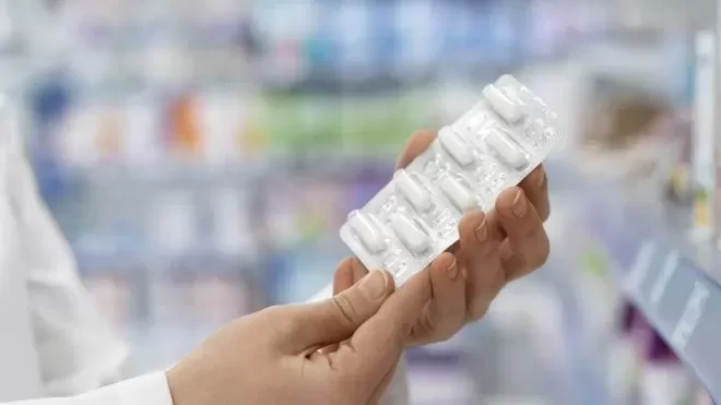 Установиха над 30 сайта, предлагащи неразрешени лекарствени продукти
