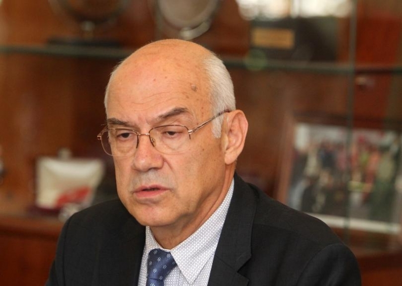 Председателят на КЕВР Иван Иванов представи пред депутатите в НС причините за