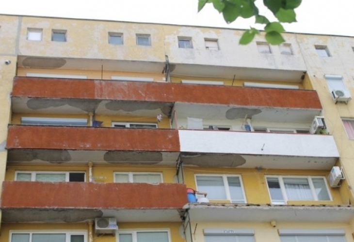 69 годишна димитровградчанка е била измамена от мним полицай съобщават от