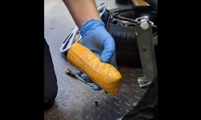 Митничари откриха хероин за над 1 000 000 лева на