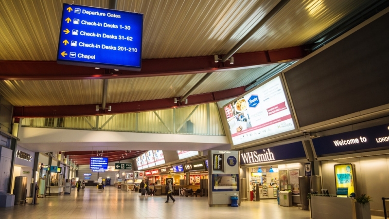 Британската полиция задържа на лондонското летище Лутън 32 годишен мъж заподозрян