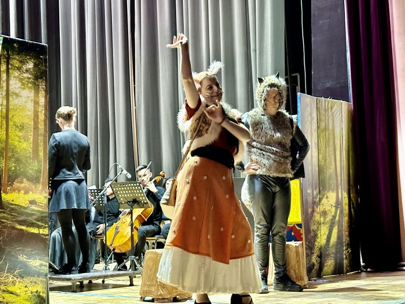 Днес салонът на НЧ Надежда 1871 Оряхово бе изпълнен