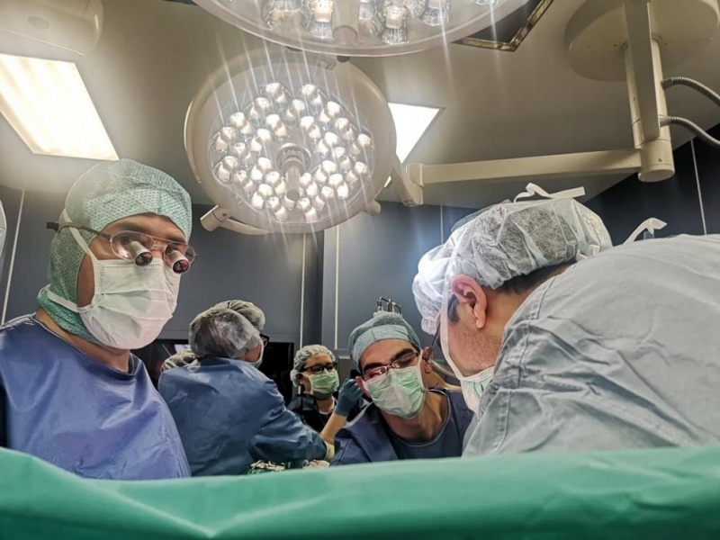 Три успешни трансплантации са били извършени в навечерието на Нова