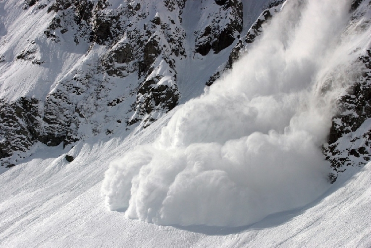 Сериозна лавинна опасност се наблюдава в Пирин планина От 5 степенната