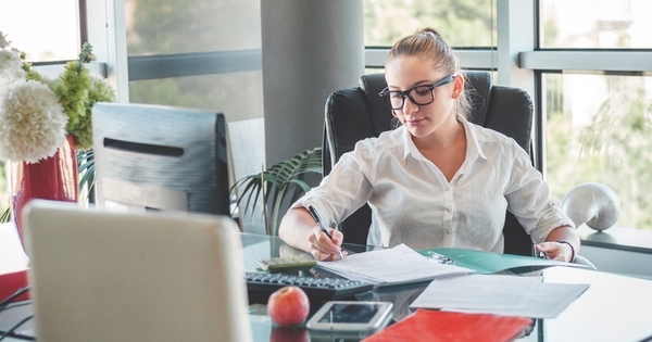 Знаете ли че продължителното седене причинява появата на разширени вени