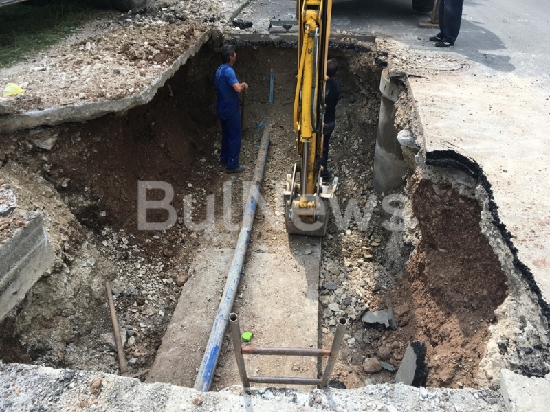 Врачани станаха свидетели на поредното разкопаване на новоасфалтираните улици в