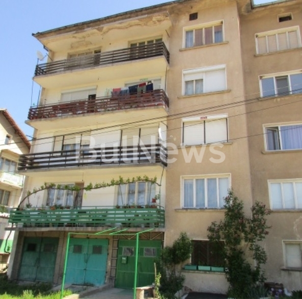 Частен съдебен изпълнител сложи на тезгяха тристаен апартамент в Белоградчик